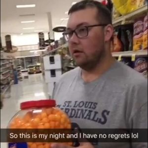 Meet your Posher, Alex